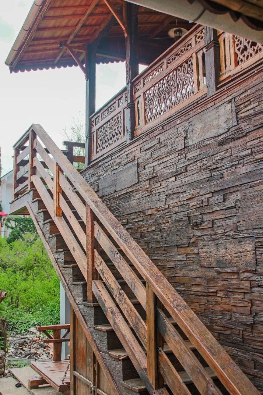 Omah Kayu Bromo Βίλα Ngadisari Εξωτερικό φωτογραφία